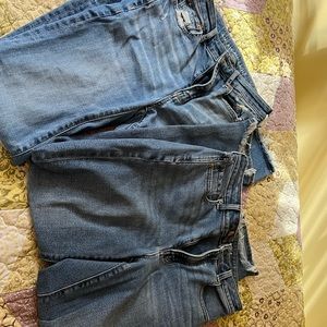 American Eagle jeans ladies size 2 regular.